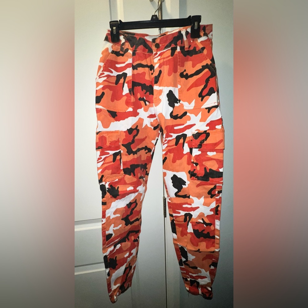 Fashion Nova Camo Cargo Joggers